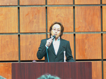 鈴木 謙一 氏